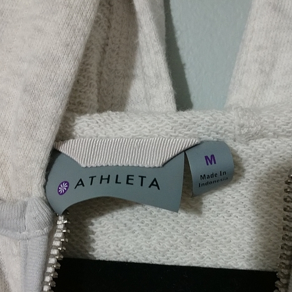 Athleta Sleeveless Hoodie - Picture 2 of 4